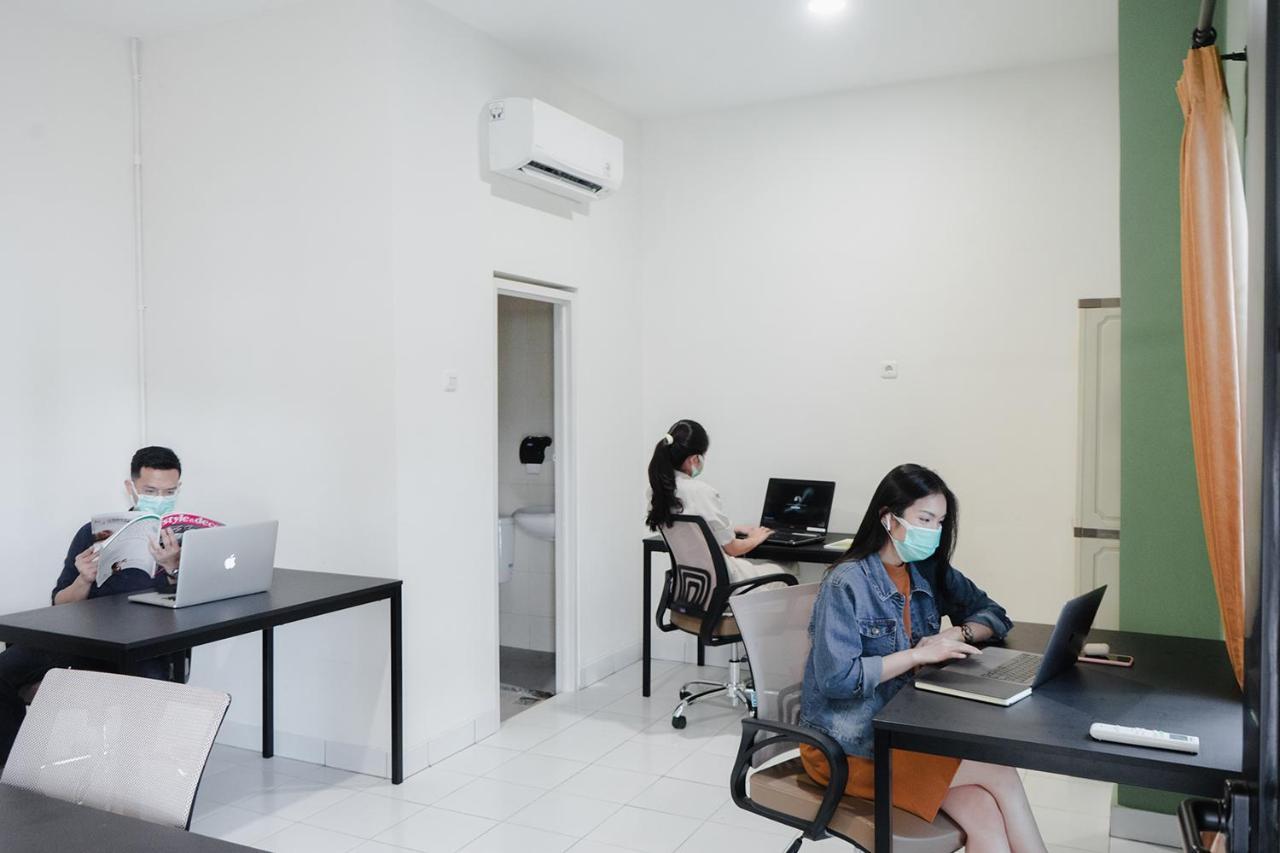 Social Hub By Twospaces Jakarta Exteriör bild